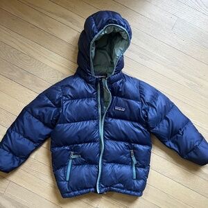 5T Patagonia Down Puffer Coat